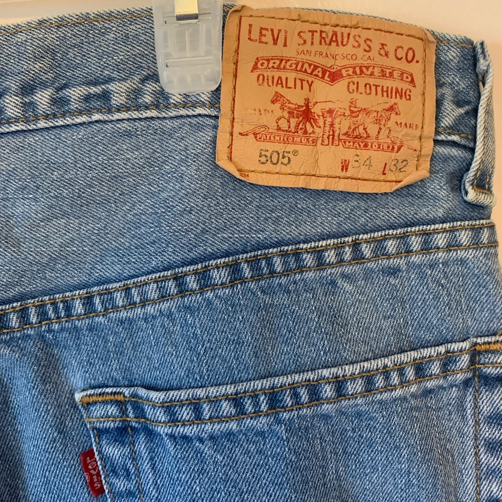 Levi Strauss Mens Jeans 505 34/32